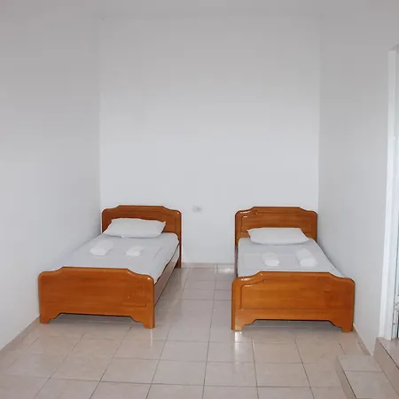Casa Mia 3* Sarandë